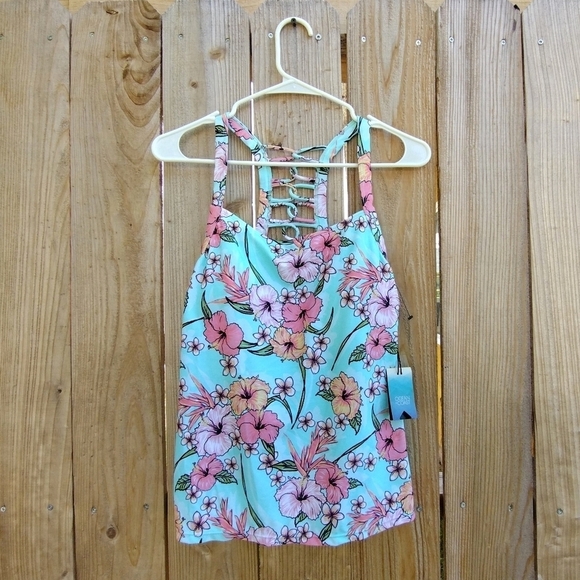 Ocean+Coast - Floral Tankini Swim Top - Picture 2 of 16